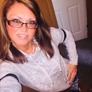 Meet your Posher, Tiffani